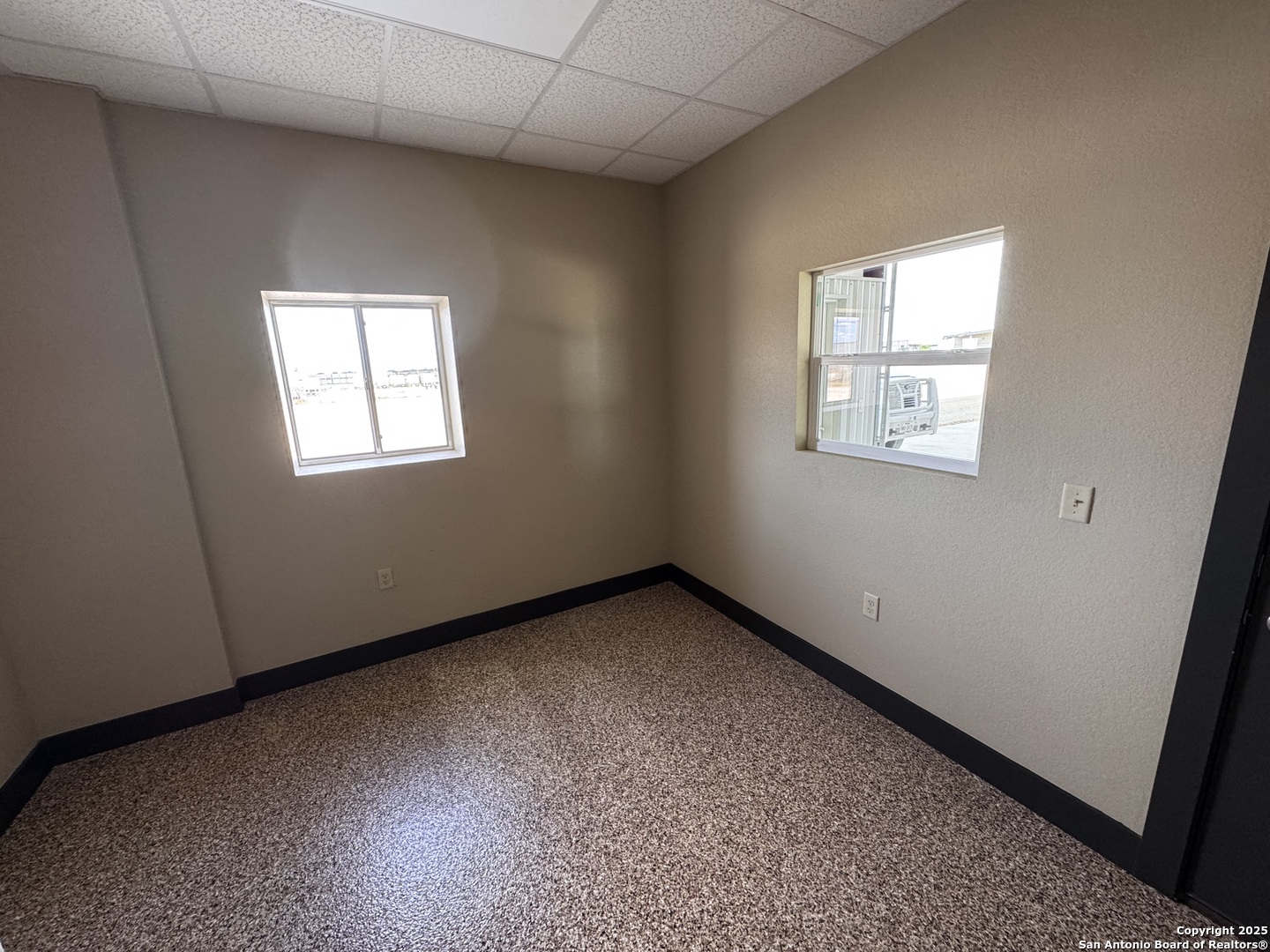 772 County Road 429 Pleasanton TX 78064