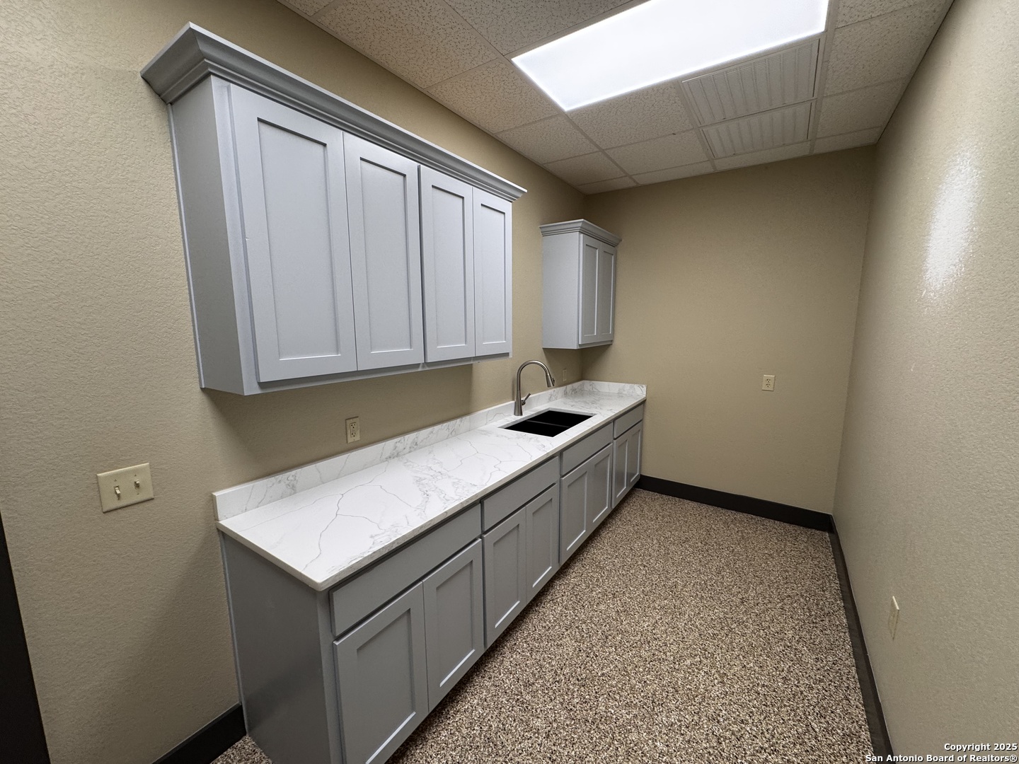 772 County Road 429 Pleasanton TX 78064