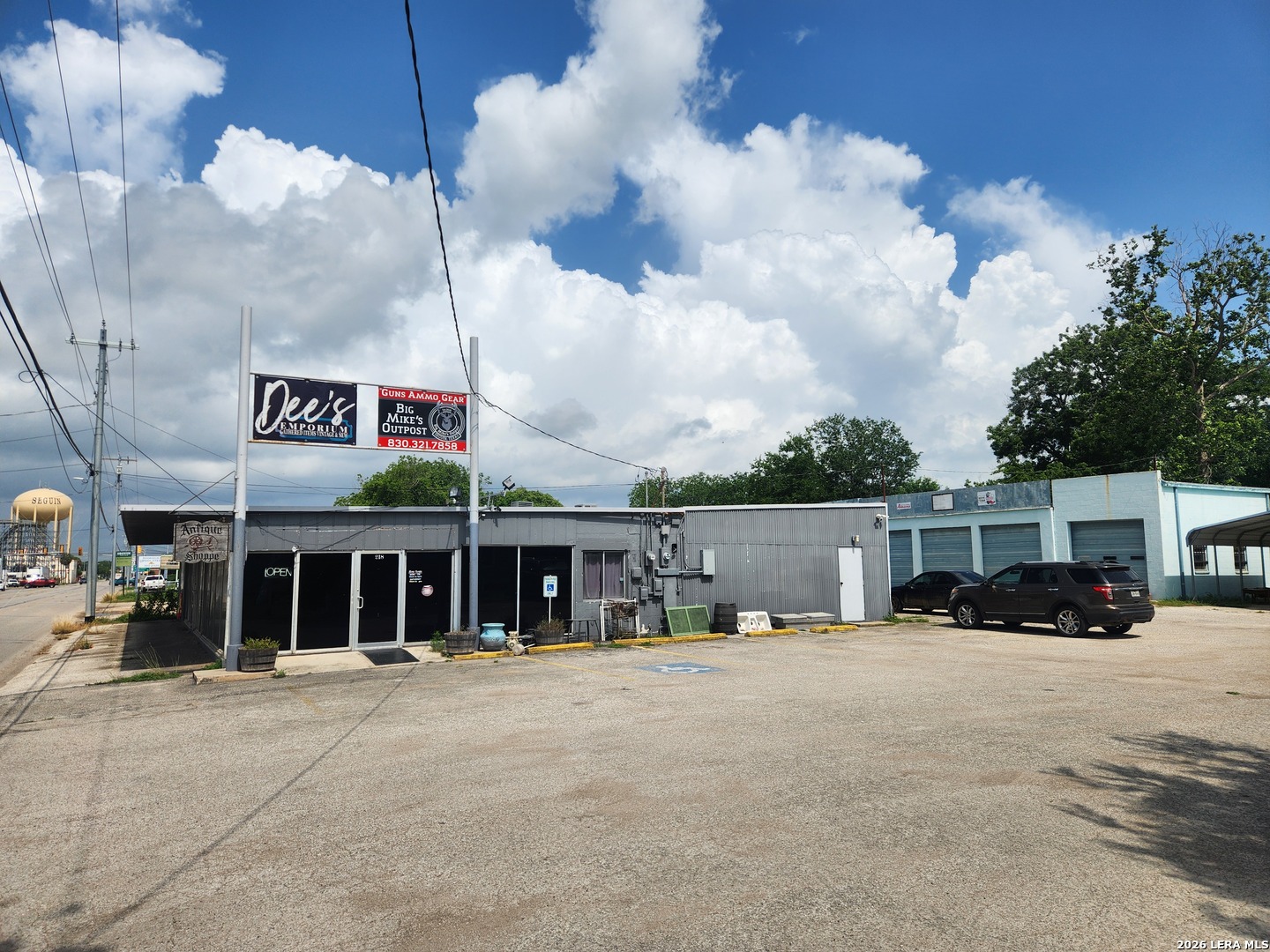 218 E Kingsbury Street Seguin TX 78155