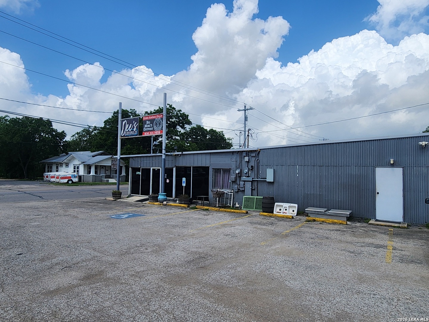 218 E Kingsbury Street Seguin TX 78155