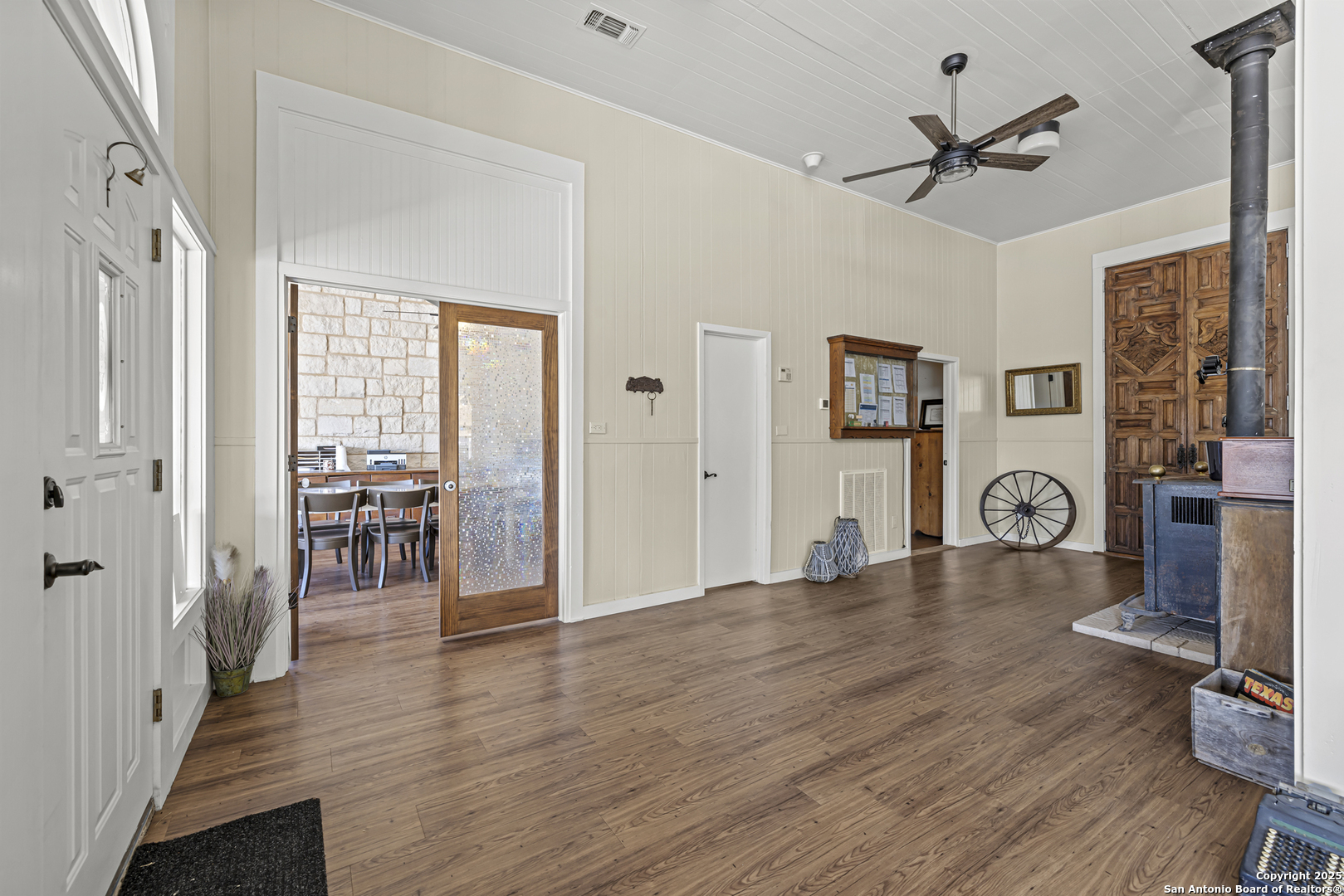 23654 W Us Highway 290 Harper TX 78631