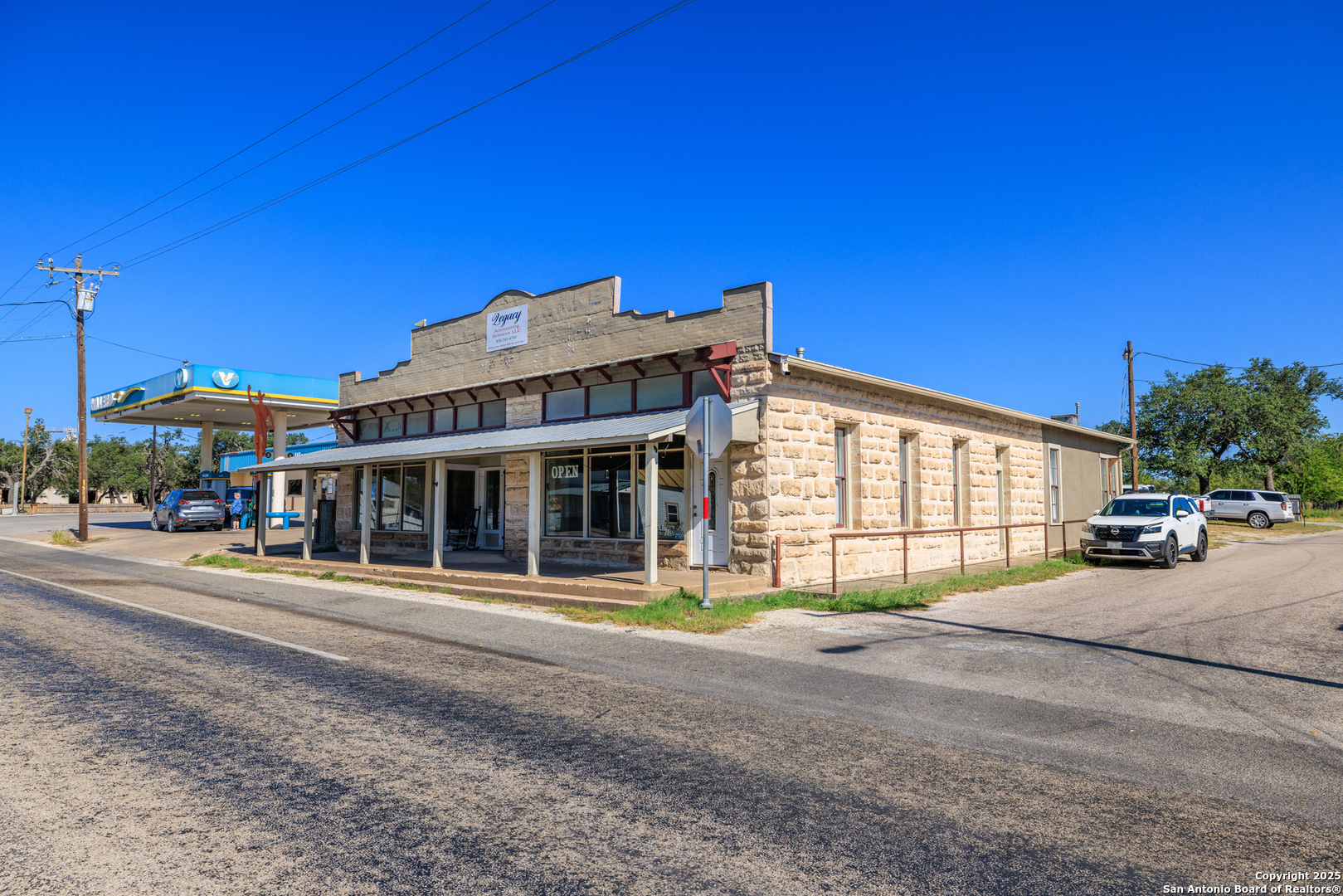 23654 W Us Highway 290 Harper TX 78631