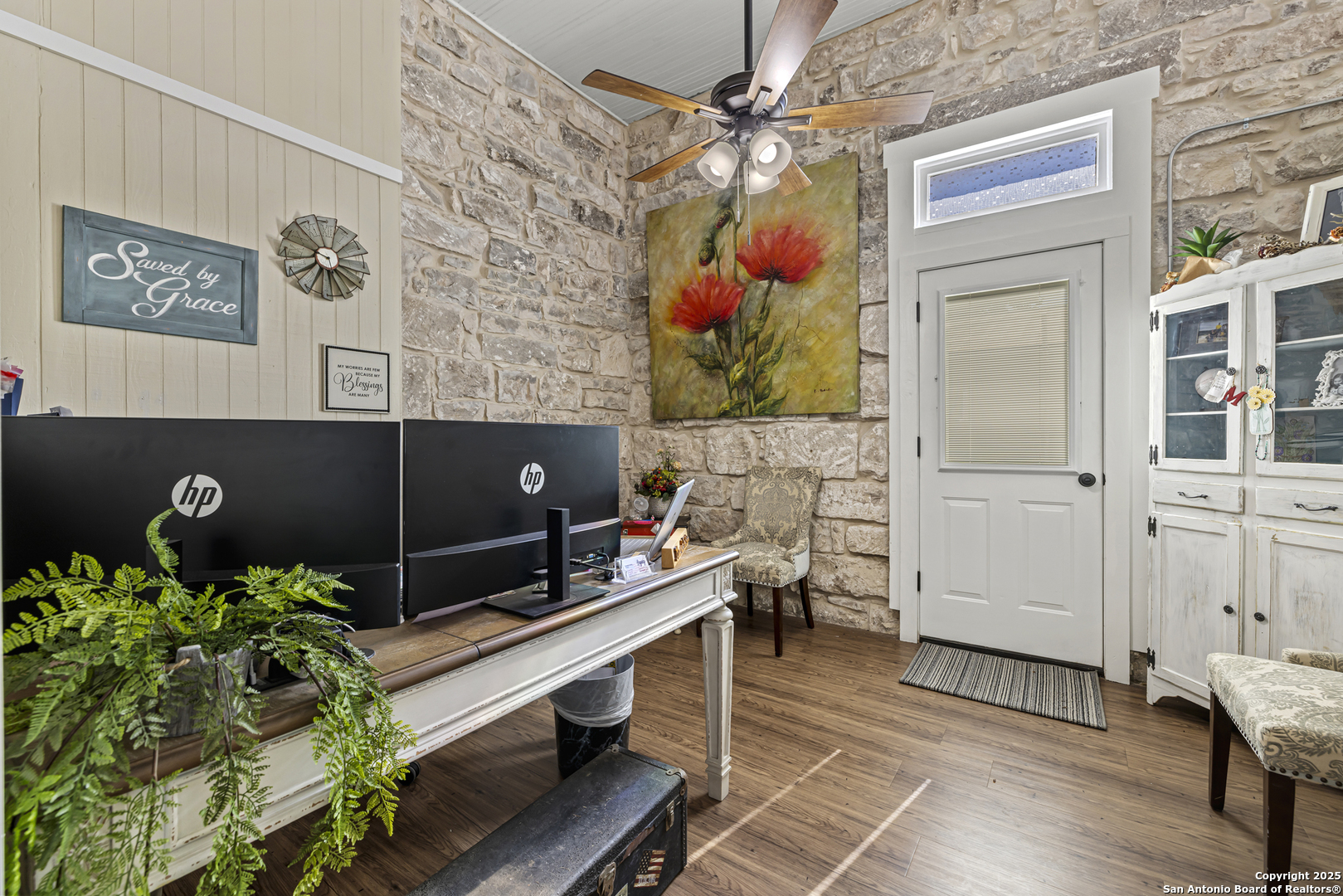 23654 W Us Highway 290 Harper TX 78631