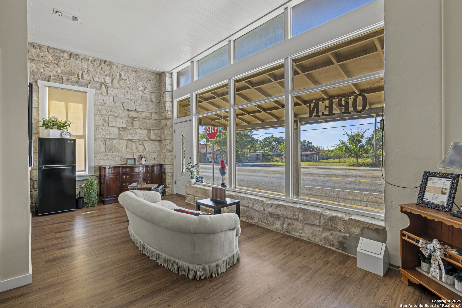 23654 W Us Highway 290 Harper TX 78631