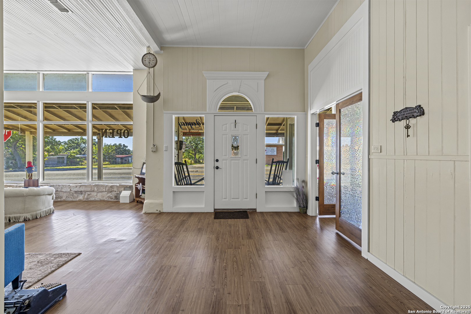 23654 W Us Highway 290 Harper TX 78631