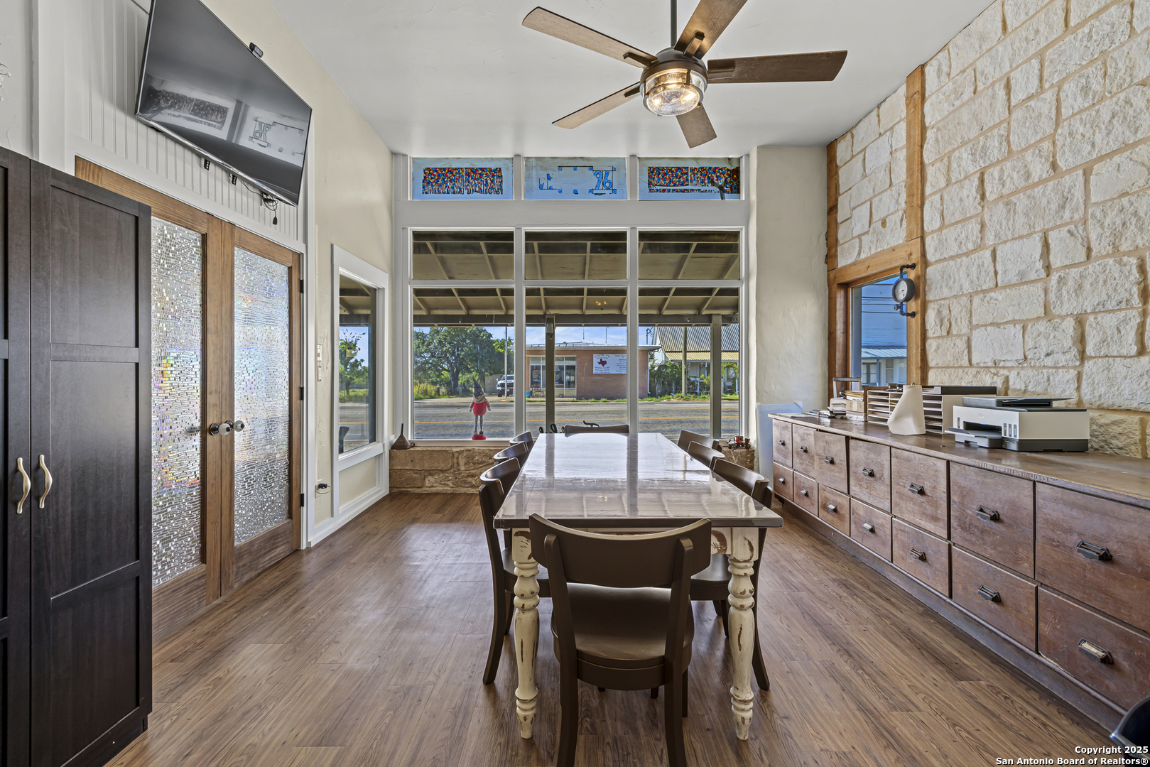 23654 W Us Highway 290 Harper TX 78631