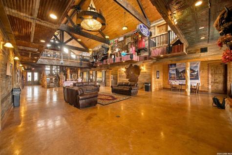 3862 State Highway 16 N Bandera TX 78003