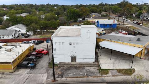 1426 New Braunfels San Antonio TX 78210