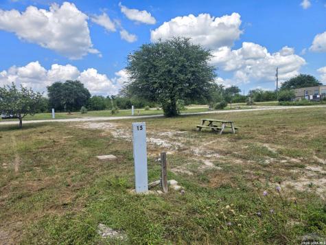 1647 Charco Road Tuleta TX 78162