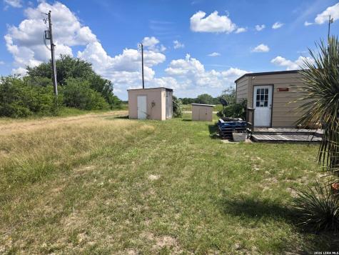 1647 Charco Road Tuleta TX 78162