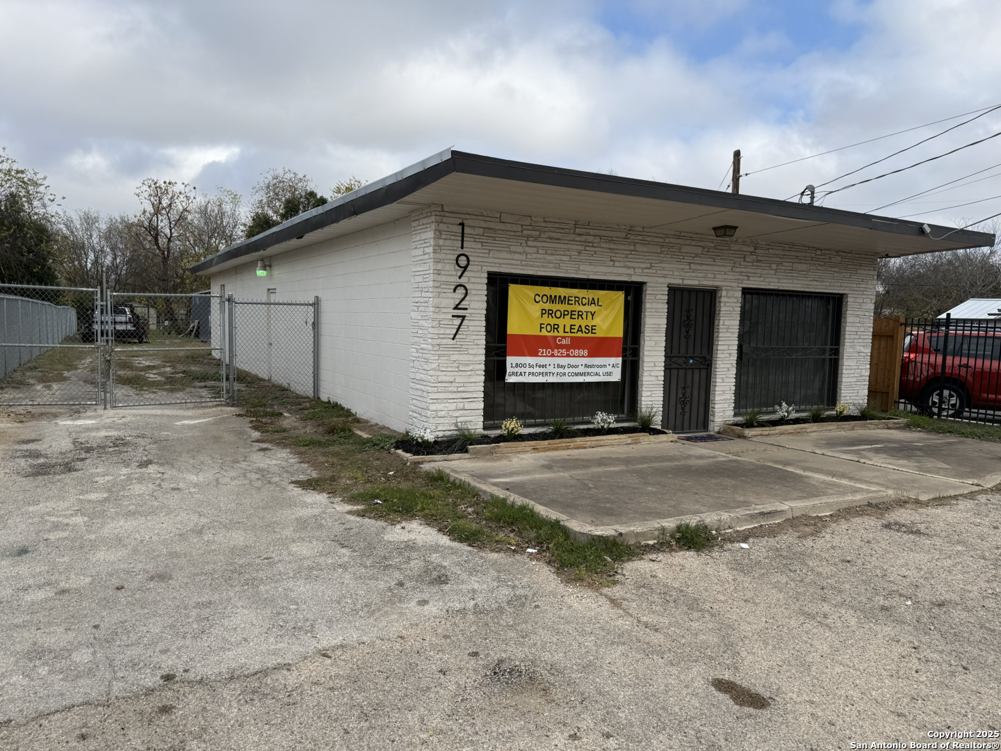 1927 Rigsby San Antonio TX 78210