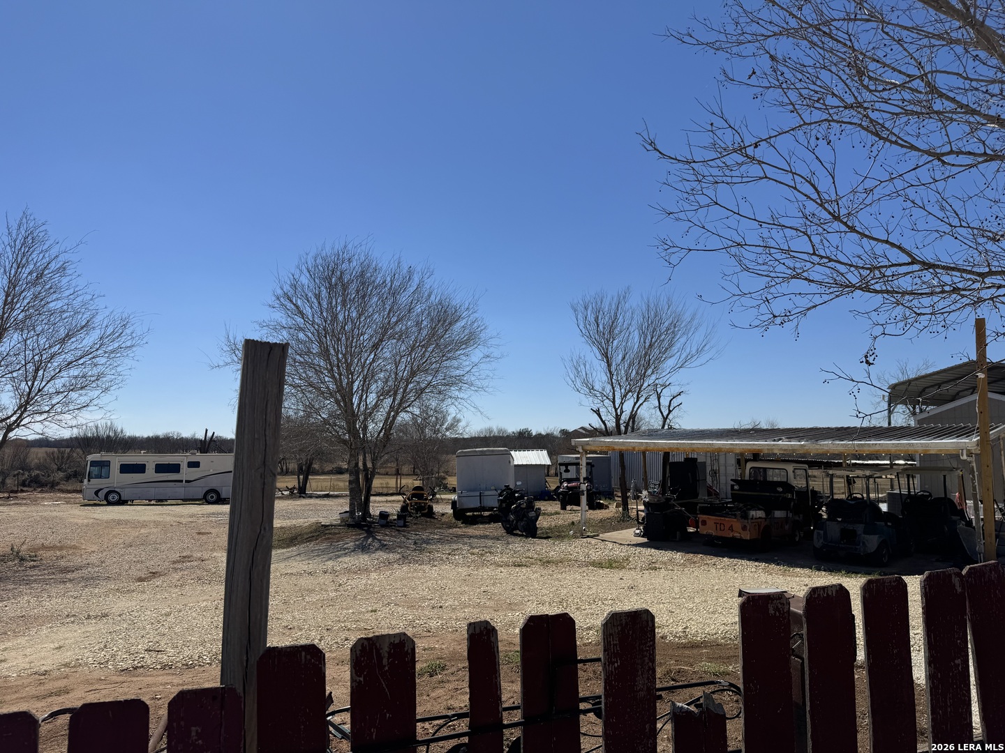 377 County Road 743 Yancey TX 78886