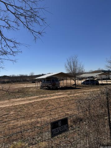377 County Road 743 Yancey TX 78886