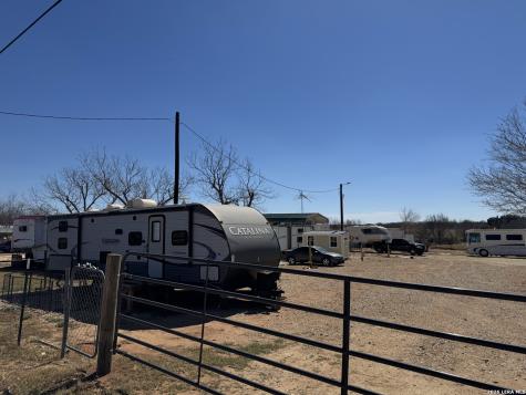 377 County Road 743 Yancey TX 78886
