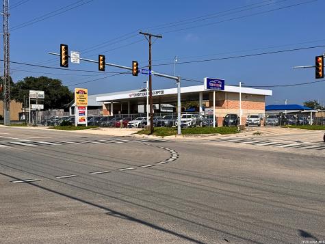 12343 West Avenue San Antonio TX 78216