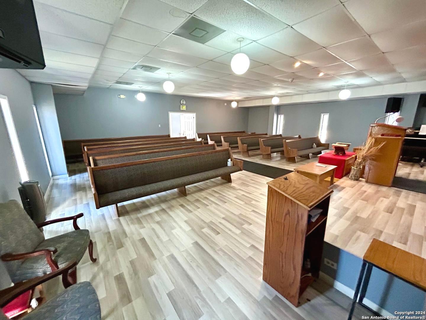 815 Albert San Antonio TX 78207