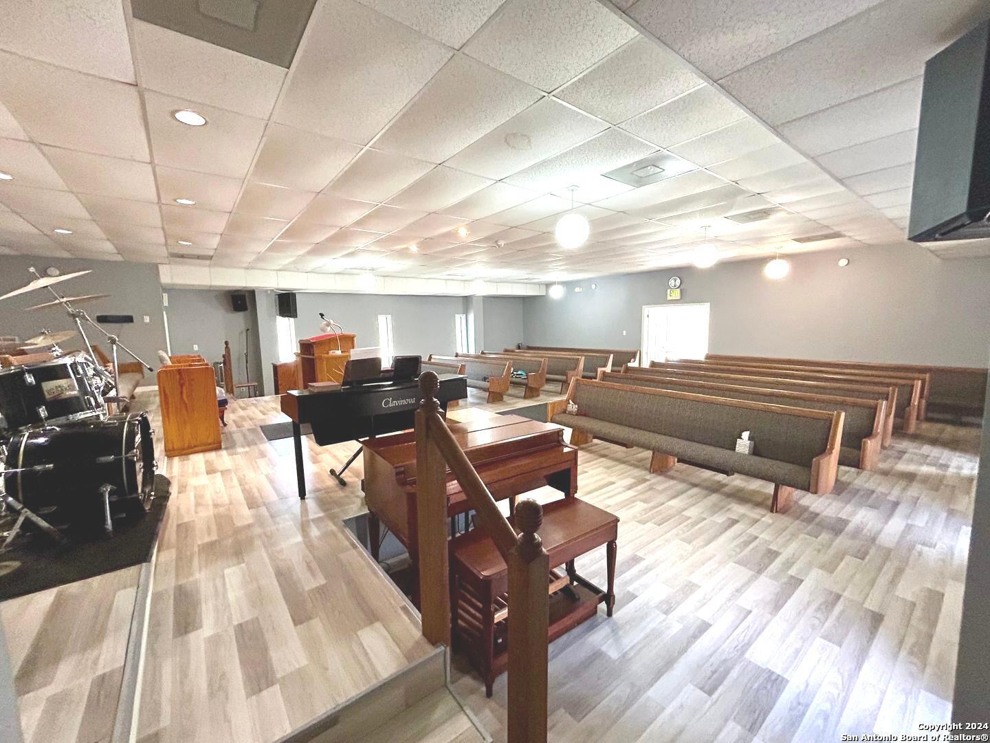 815 Albert San Antonio TX 78207