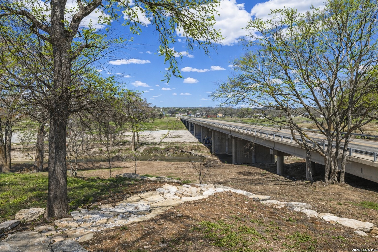 101 Skyline Center Point TX 78010