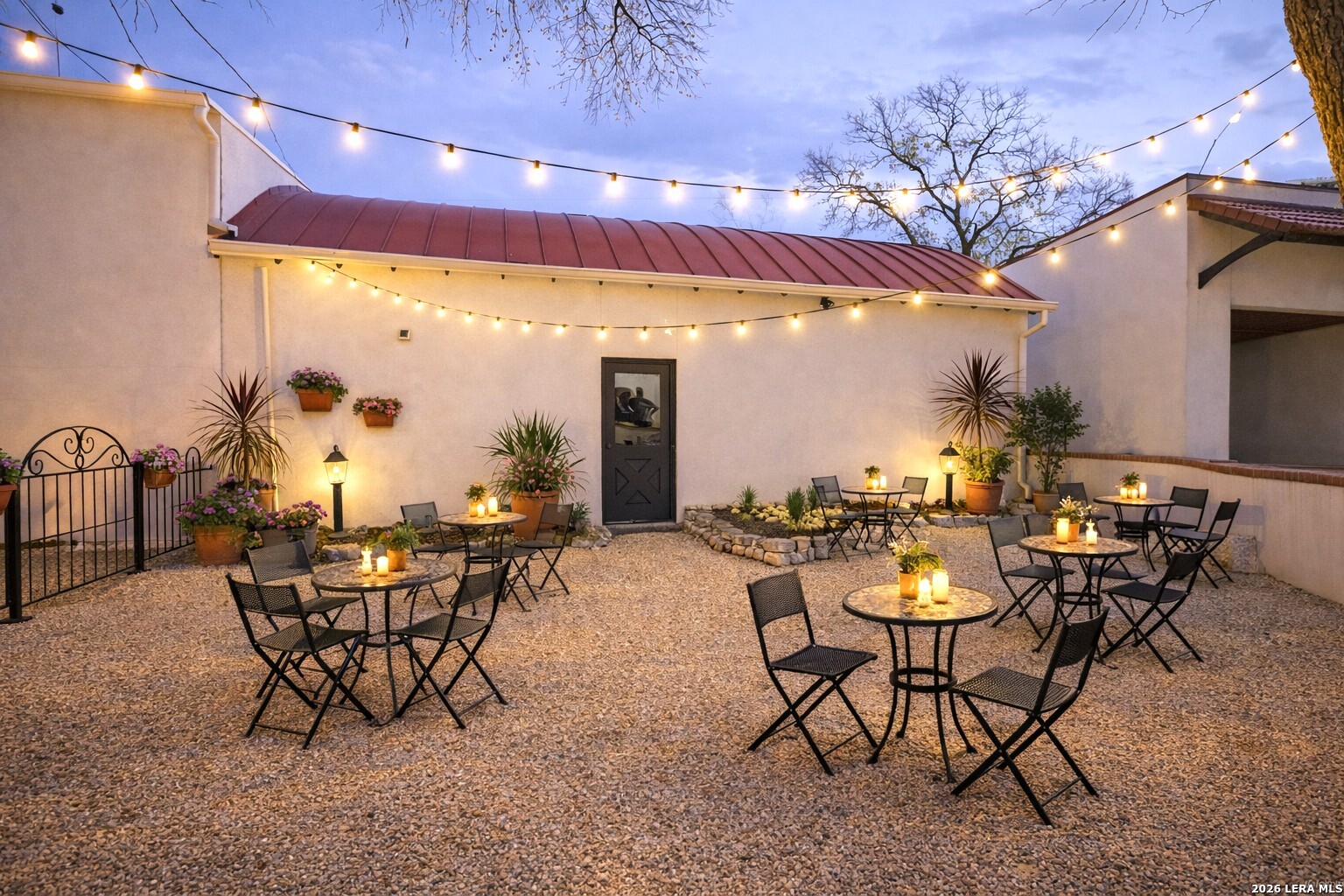 101 Skyline Center Point TX 78010