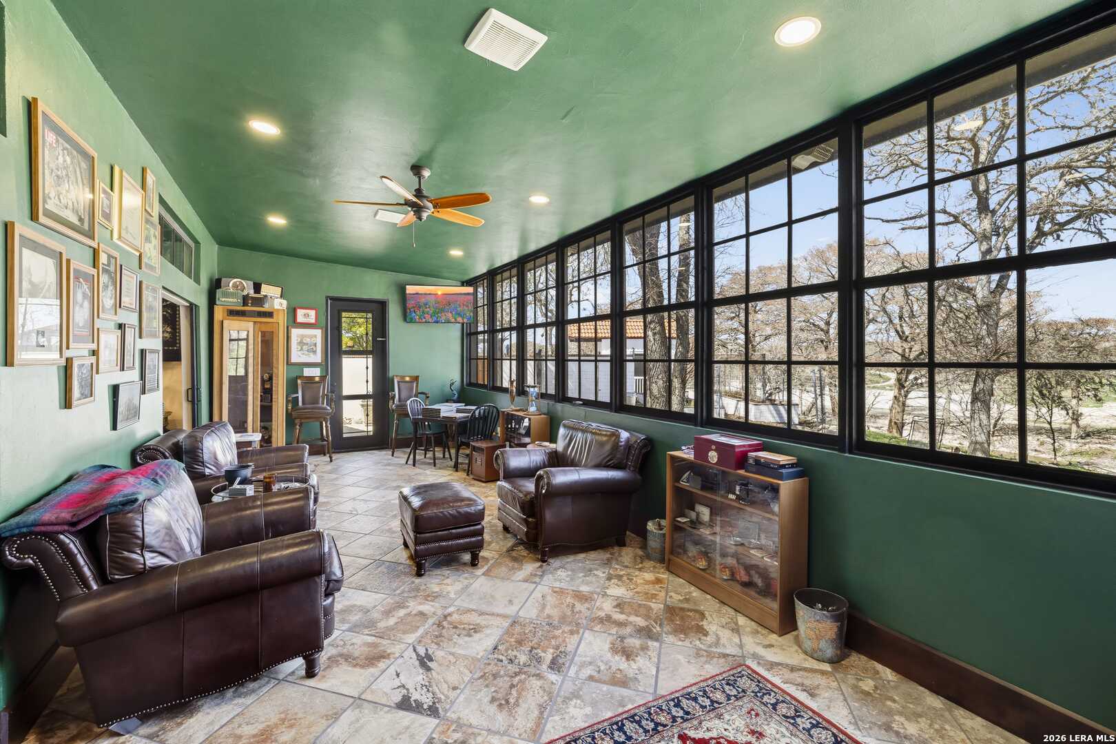 101 Skyline Center Point TX 78010