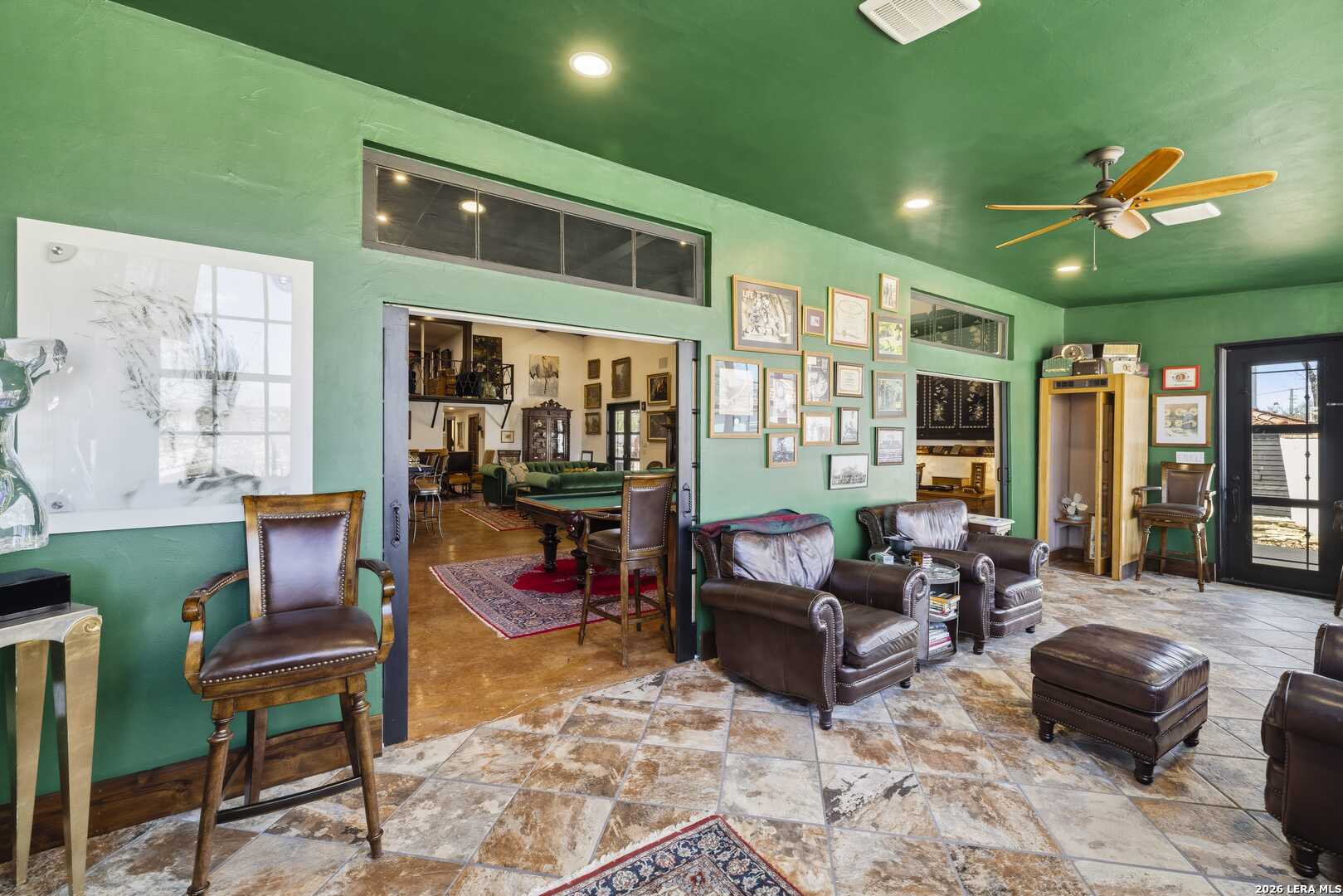 101 Skyline Center Point TX 78010