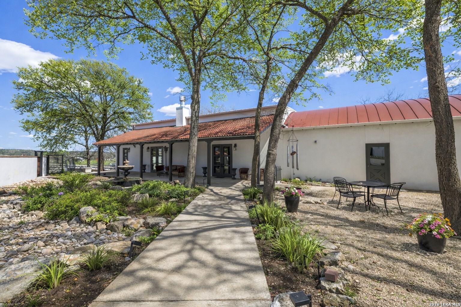 101 Skyline Center Point TX 78010