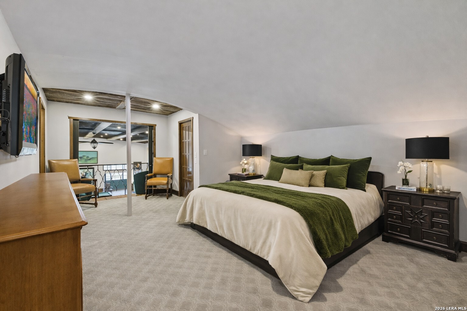 101 Skyline Center Point TX 78010