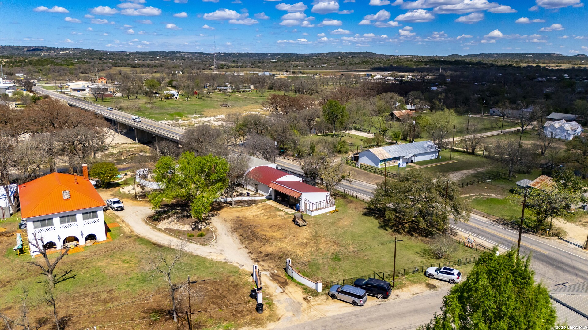 101 Skyline Center Point TX 78010