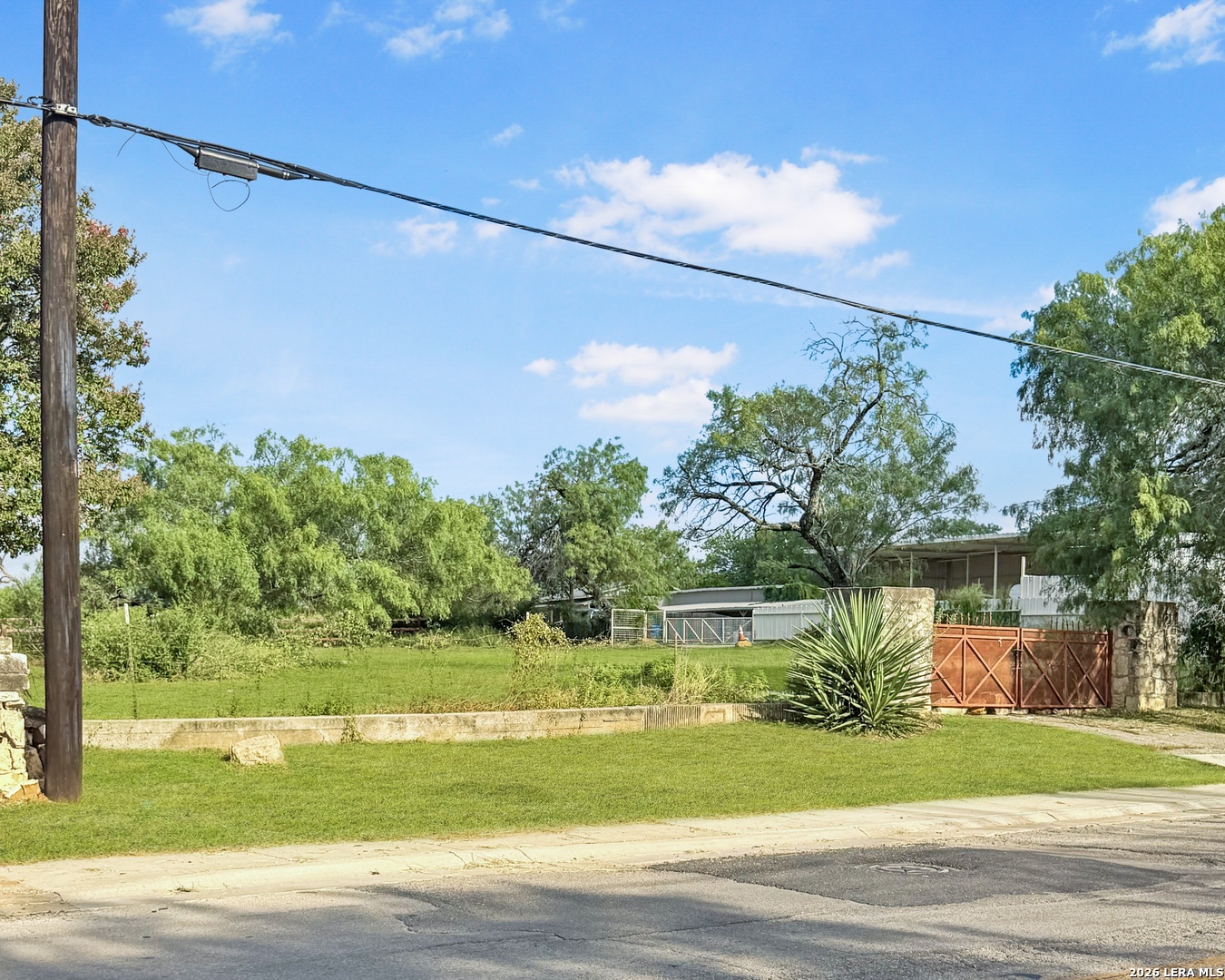 4347 Commercial Avenue San Antonio TX 78221