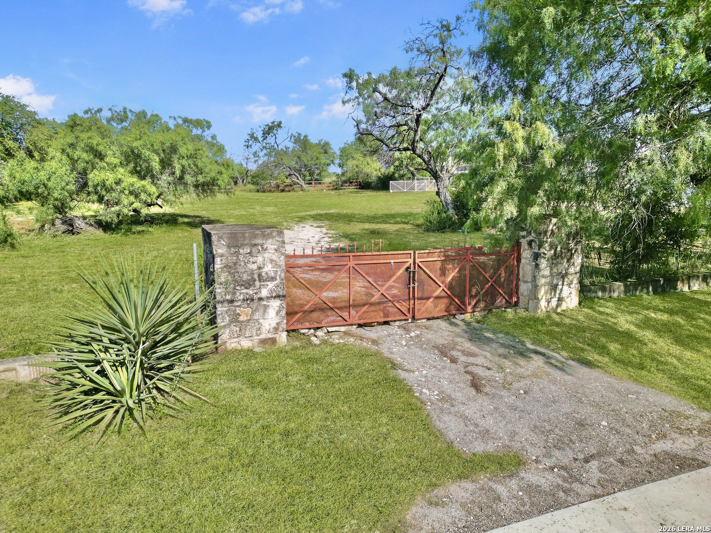4347 Commercial Avenue San Antonio TX 78221