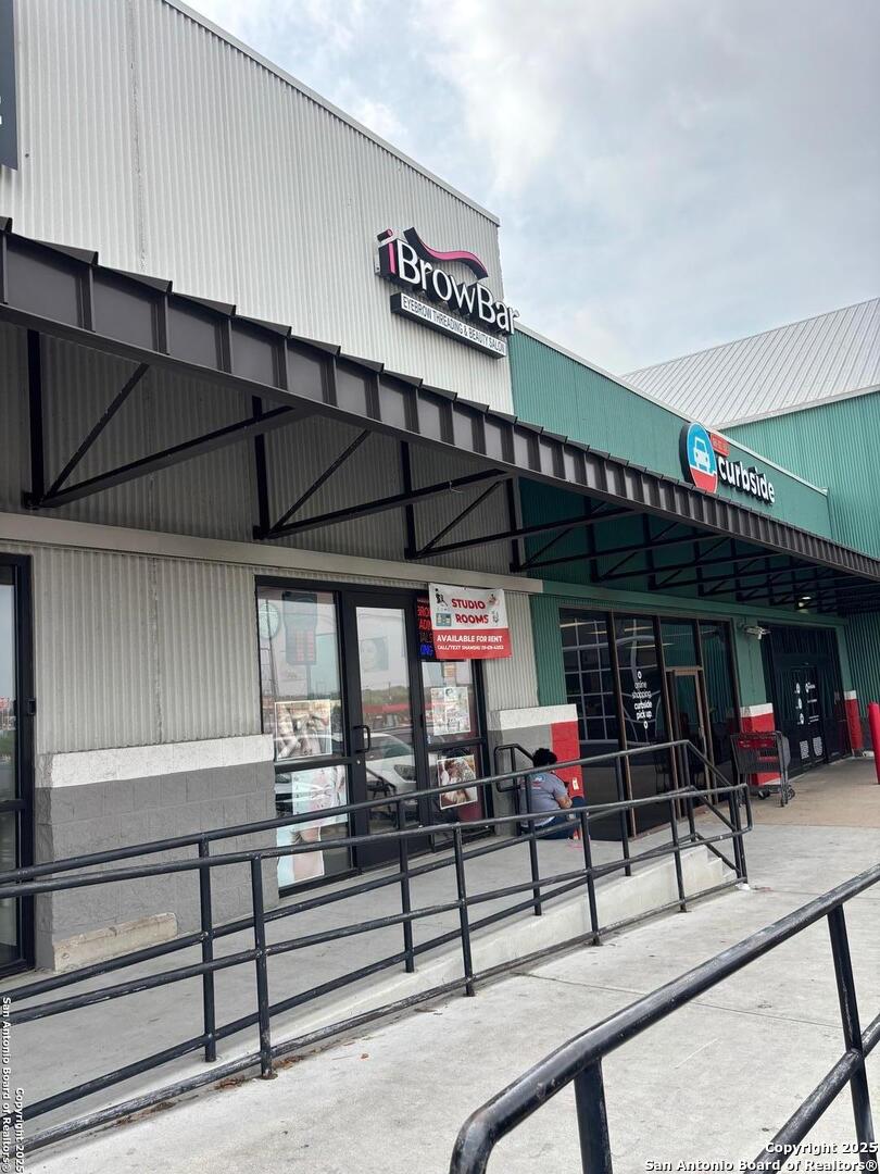 8521 Bandera Road 1 San Antonio TX 78216