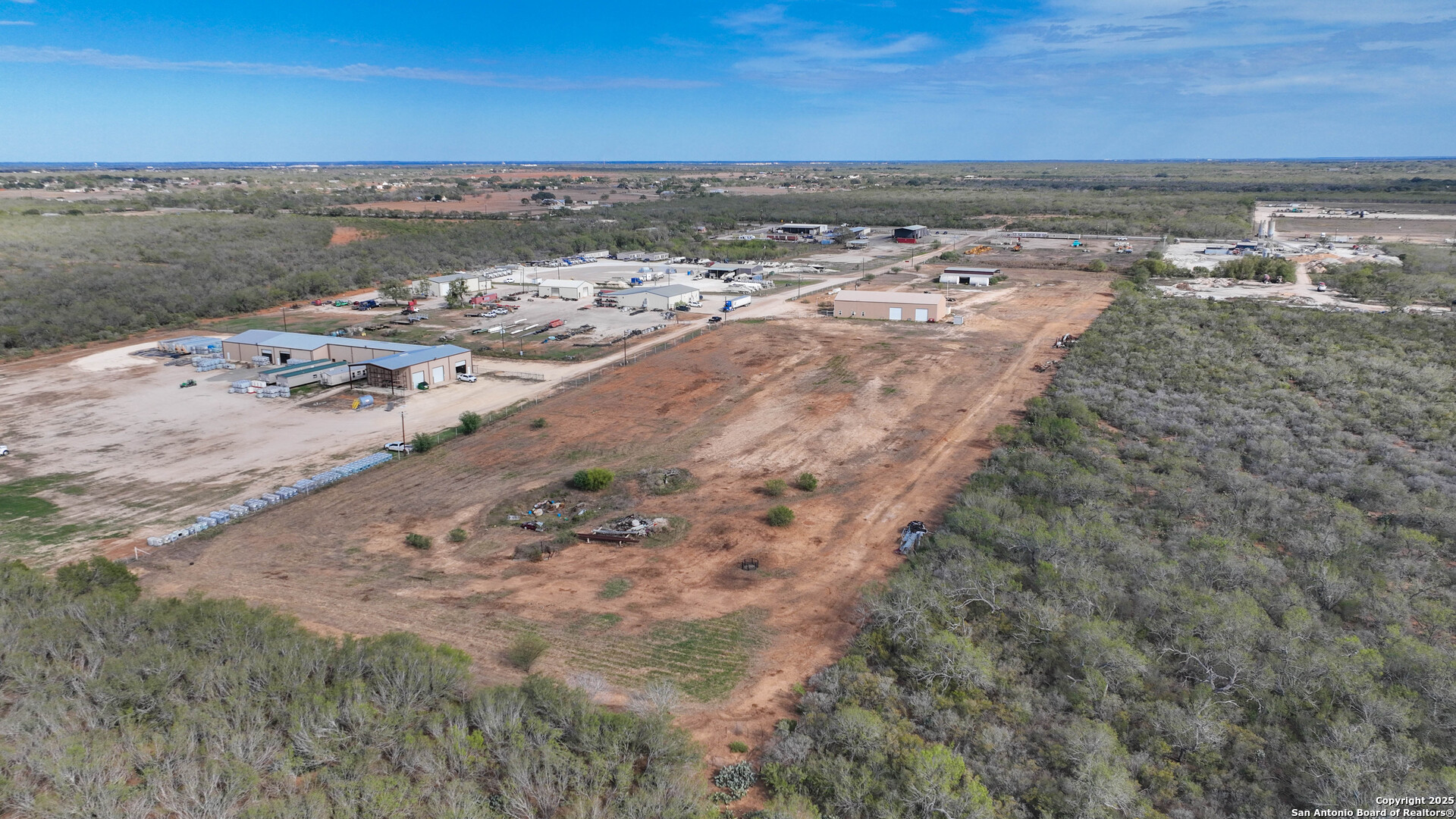 193 Welco Lane Jourdanton TX 78026