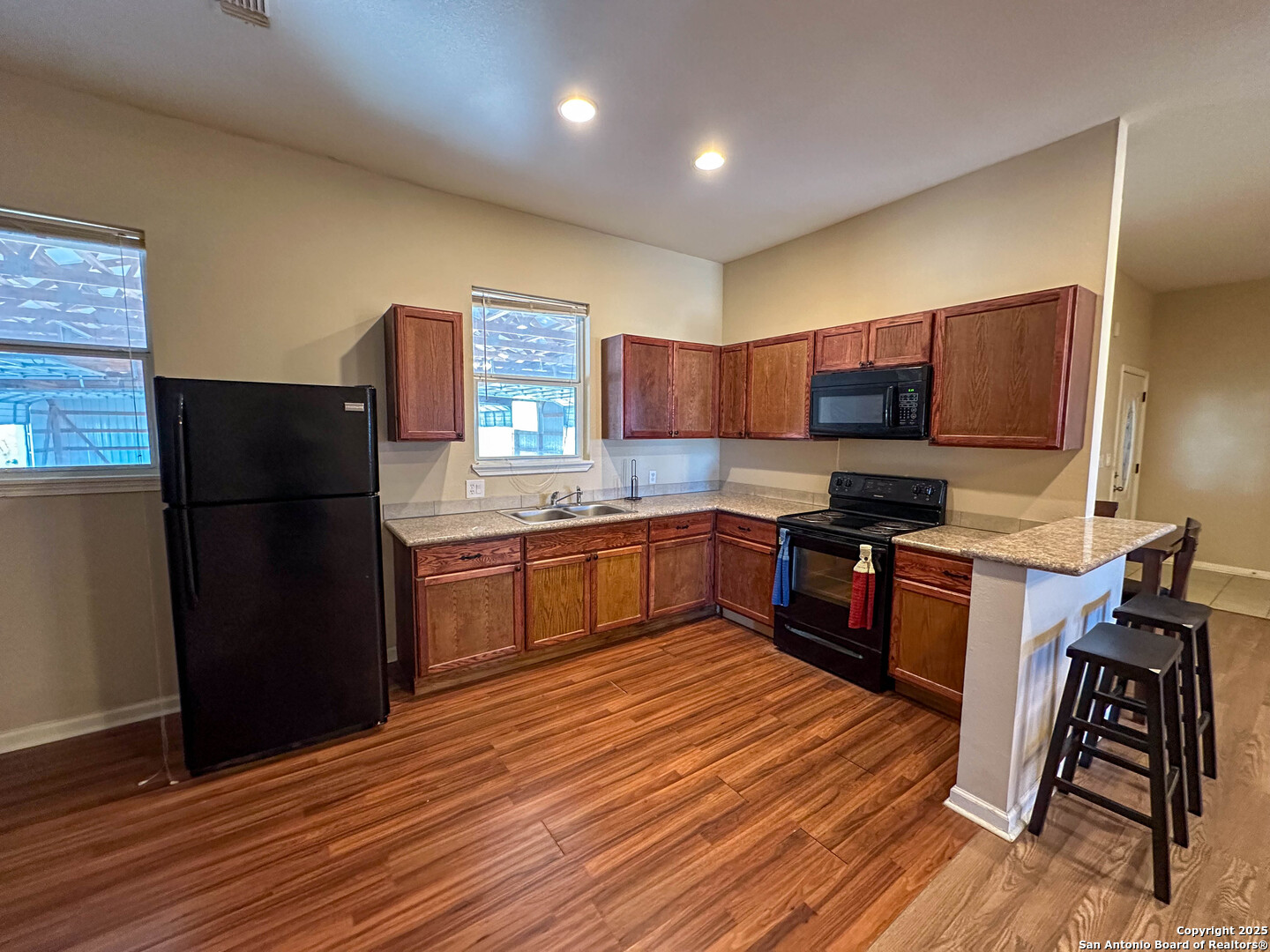 193 Welco Lane Jourdanton TX 78026