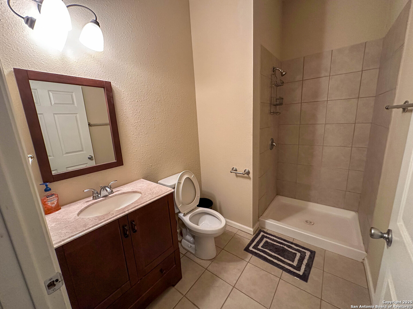 193 Welco Lane Jourdanton TX 78026