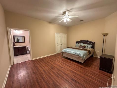 193 Welco Lane Jourdanton TX 78026