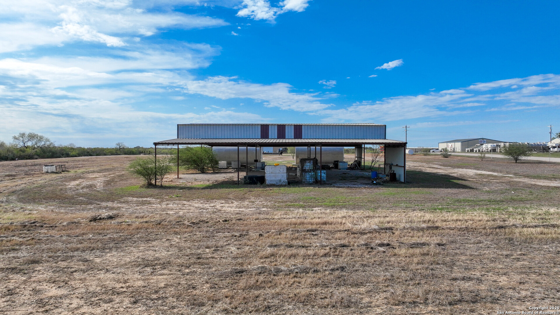 193 Welco Lane Jourdanton TX 78026