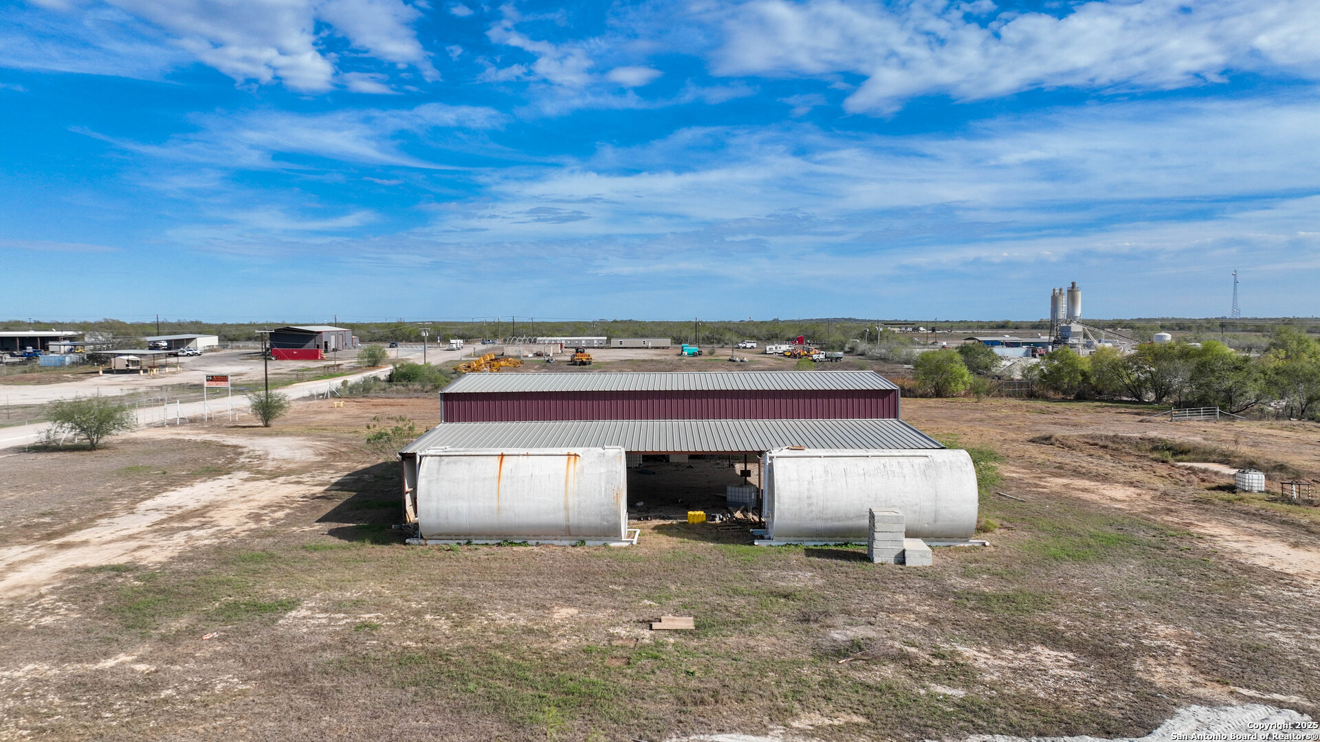 193 Welco Lane Jourdanton TX 78026