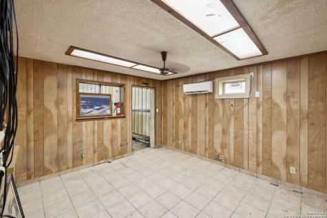 100 Pecan Schertz TX 78154