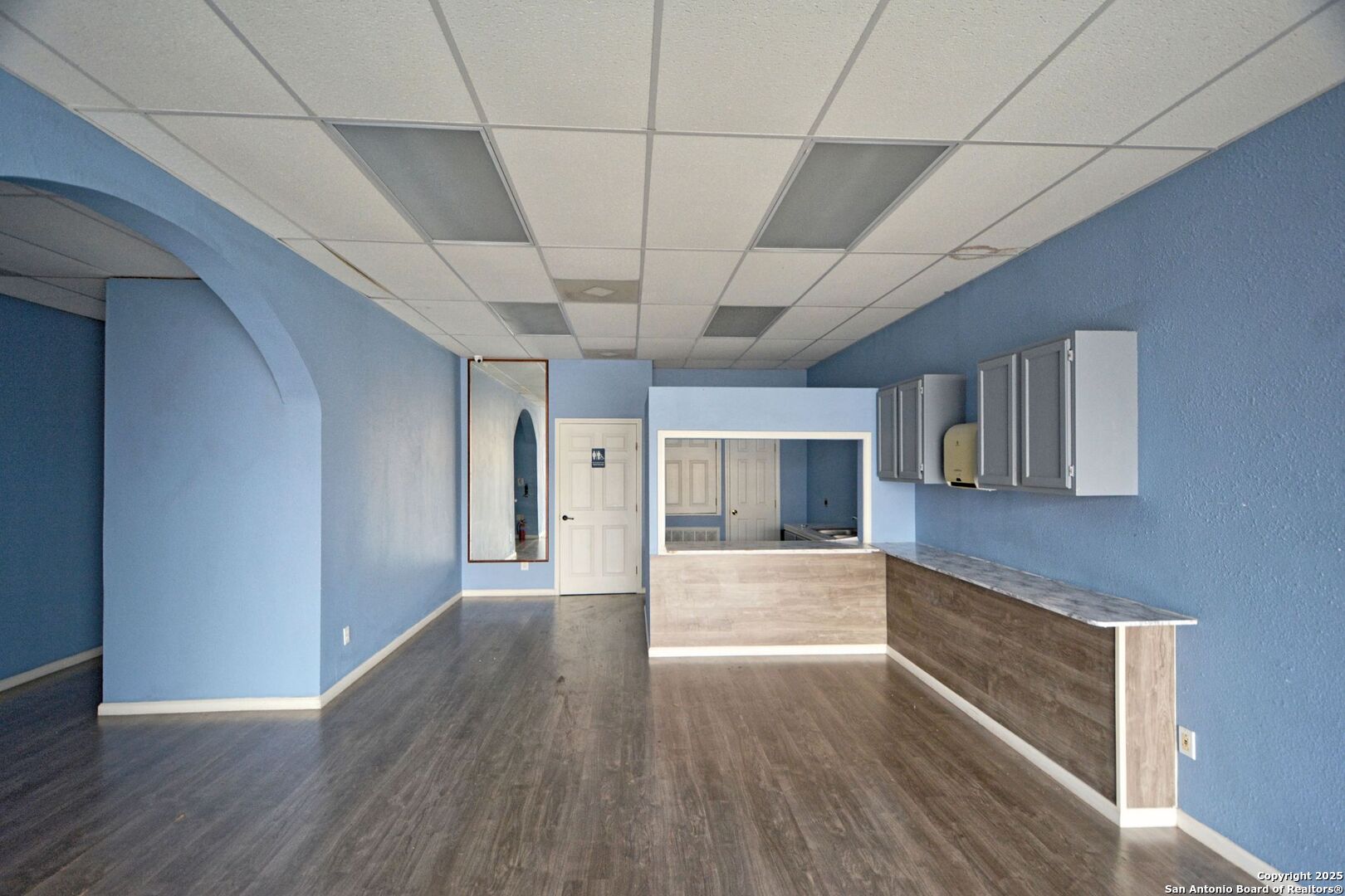 105 S Seguin Converse TX 78109