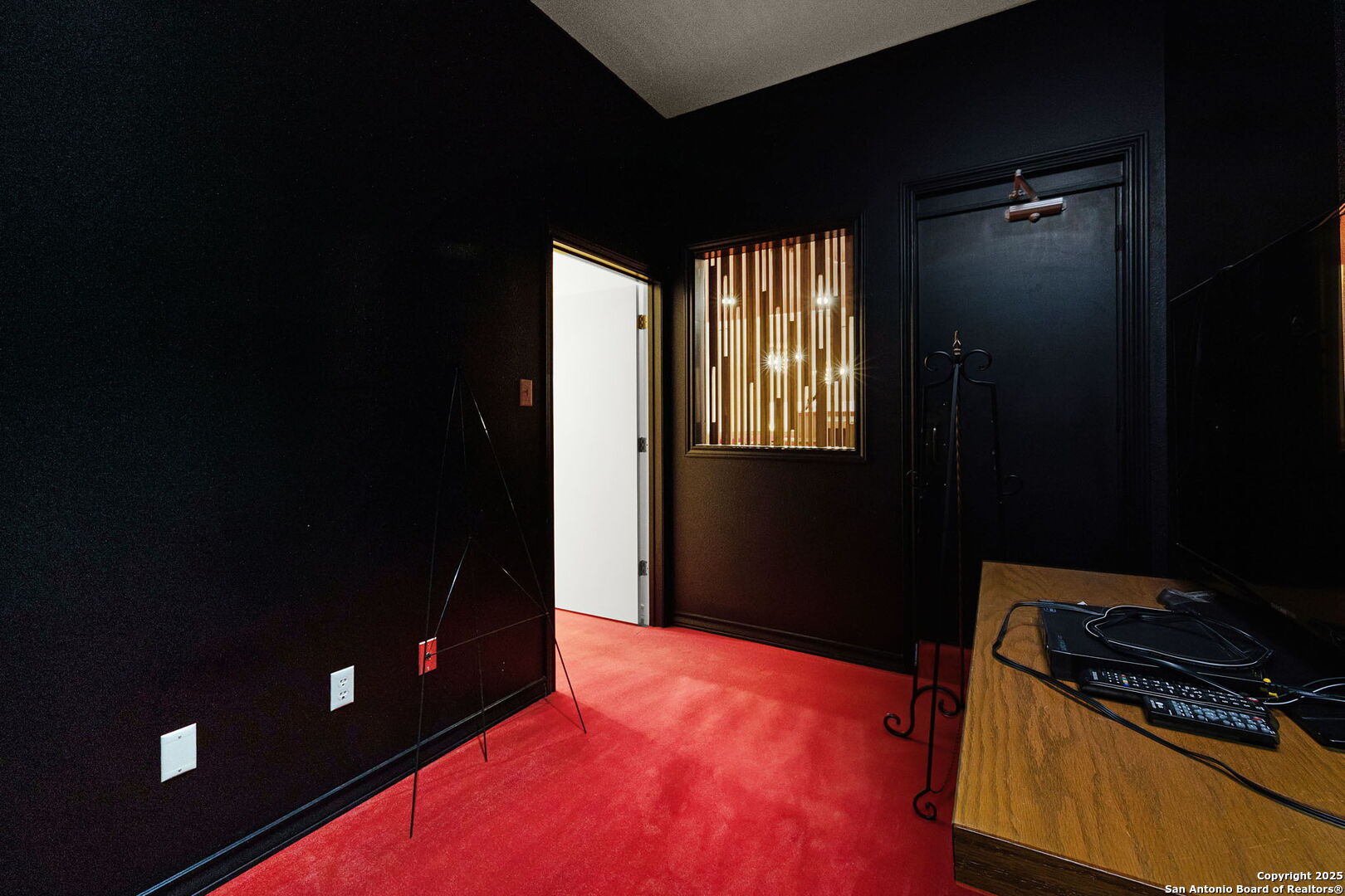 1071 Fm 2673 Canyon Lake TX 78133