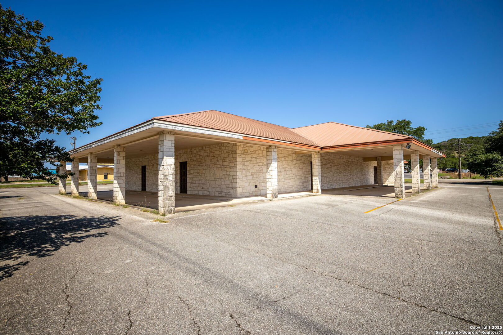 1071 Fm 2673 Canyon Lake TX 78133