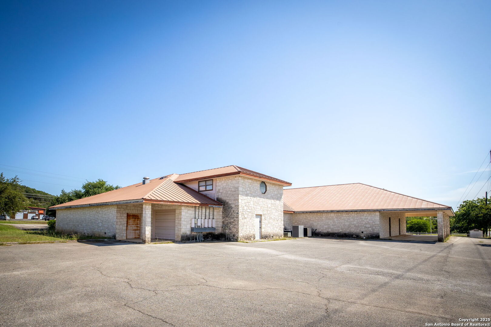 1071 Fm 2673 Canyon Lake TX 78133