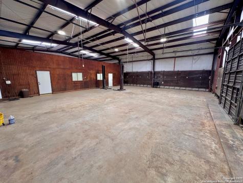 1501 Lillian Jourdanton TX 78026