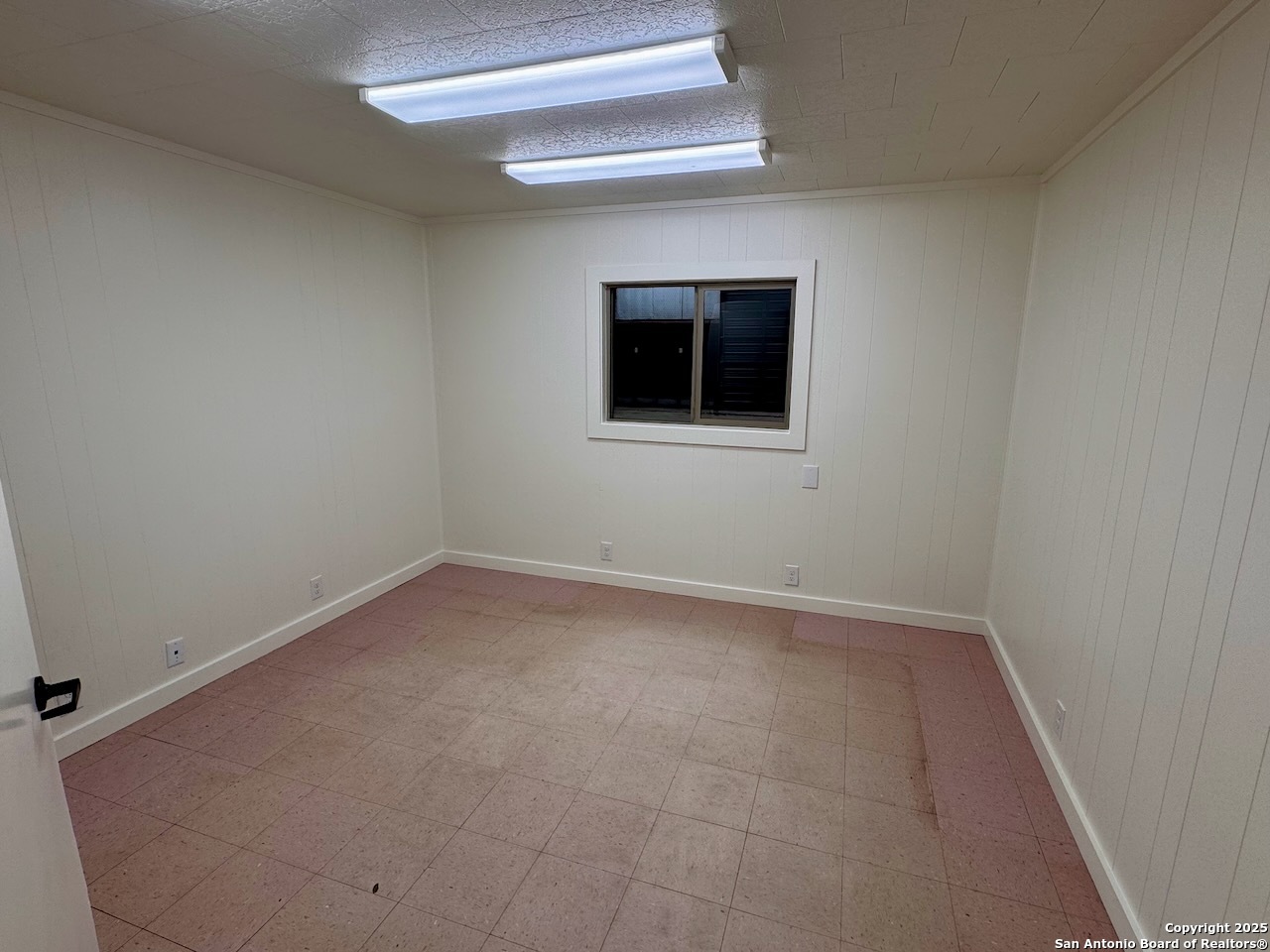 1501 Lillian Jourdanton TX 78026