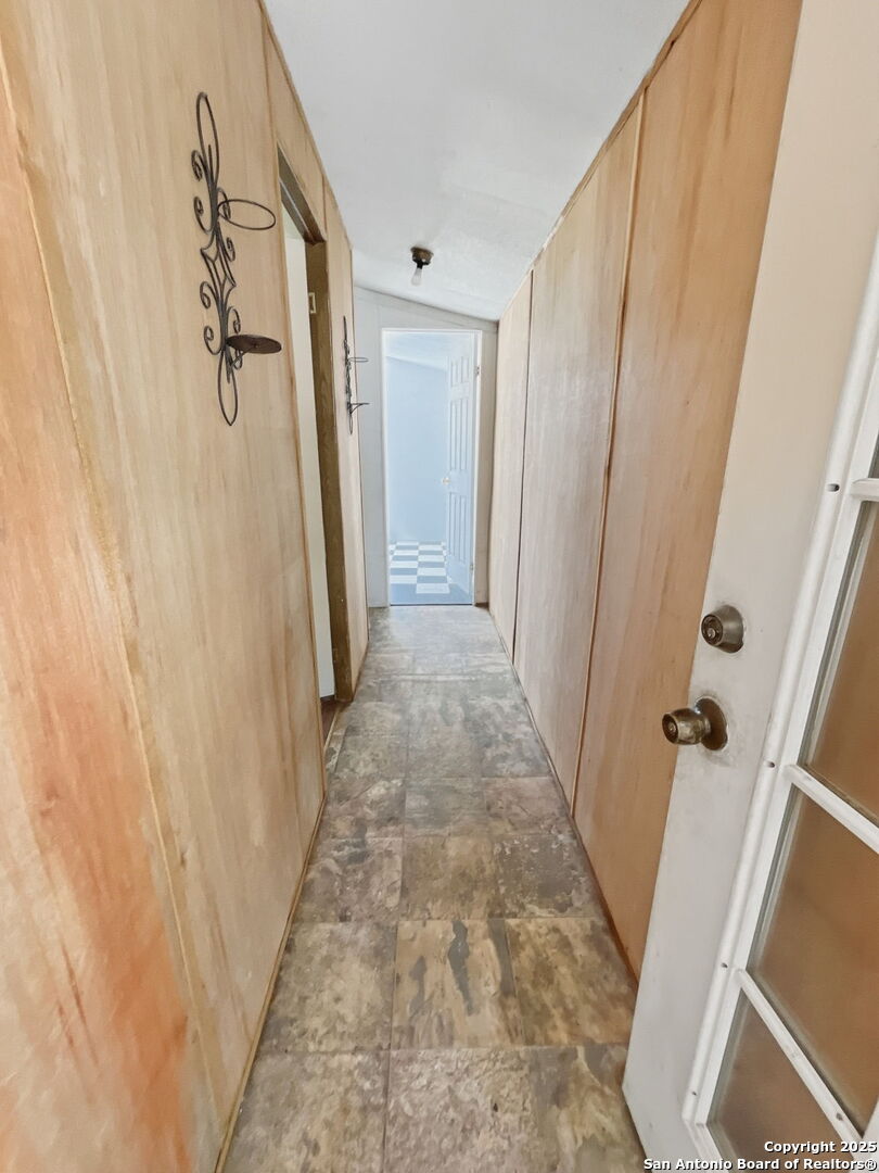 9030 Fm 1283 Lakehills TX 78063