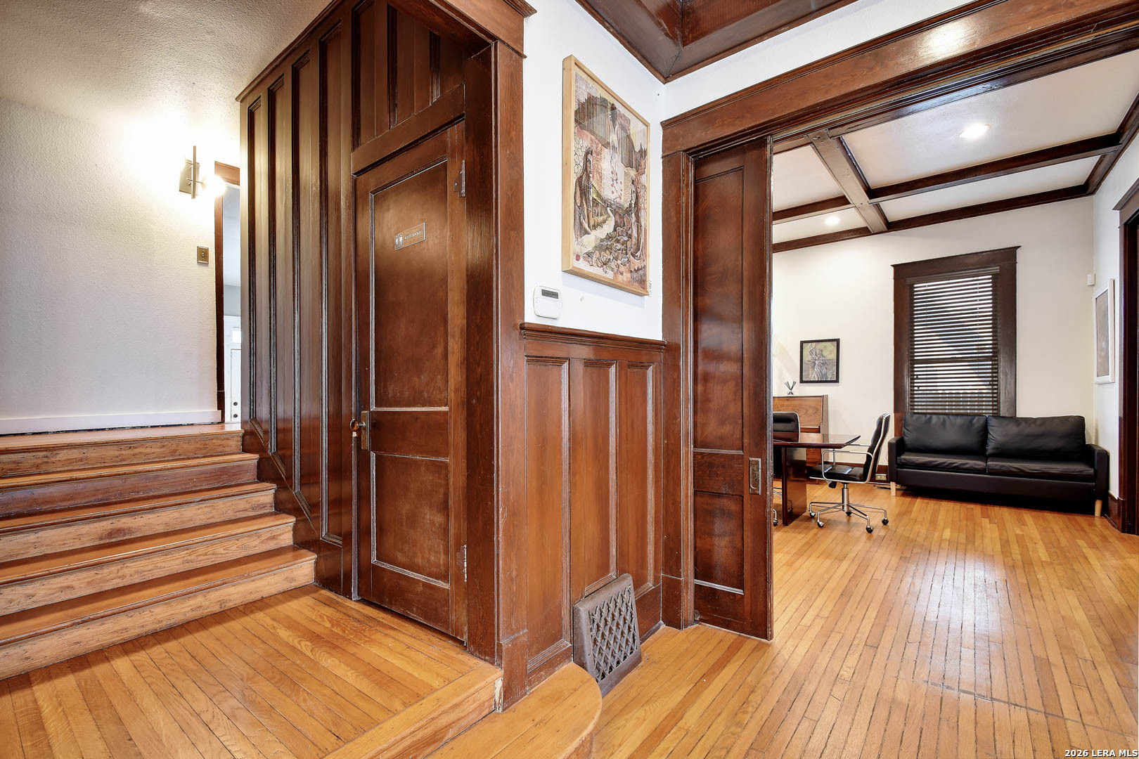 118 E Ashby San Antonio TX 78212