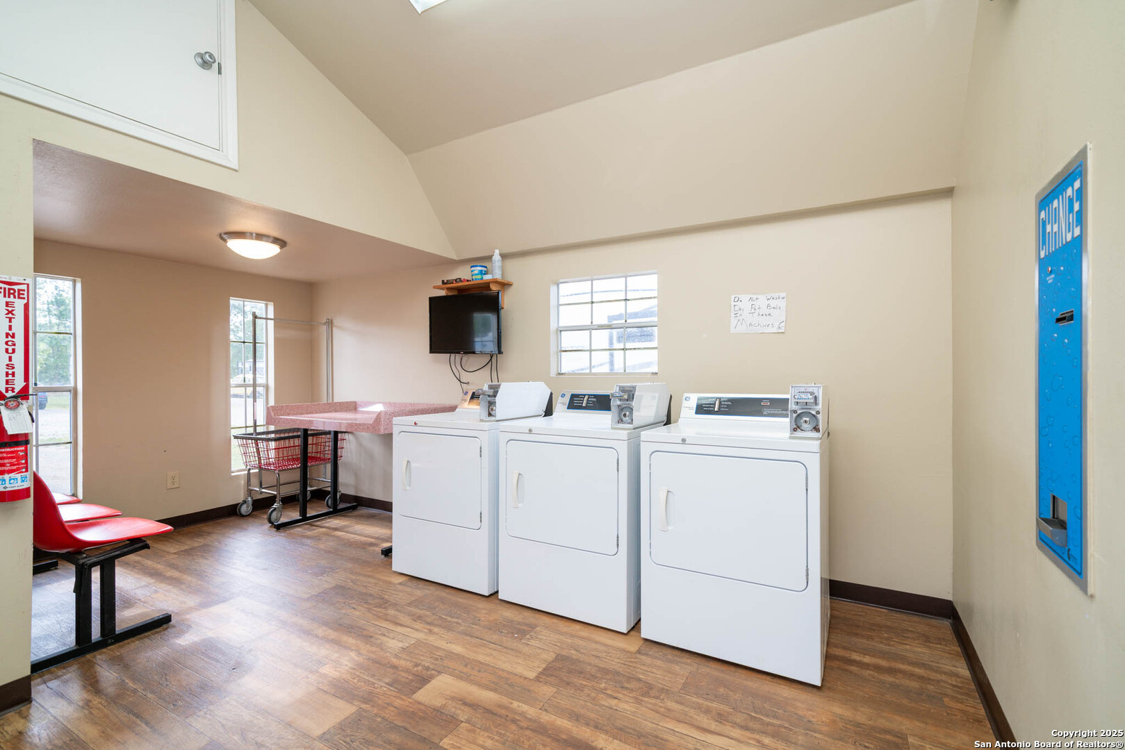 2068 State Highway 323 Henderson TX 75652