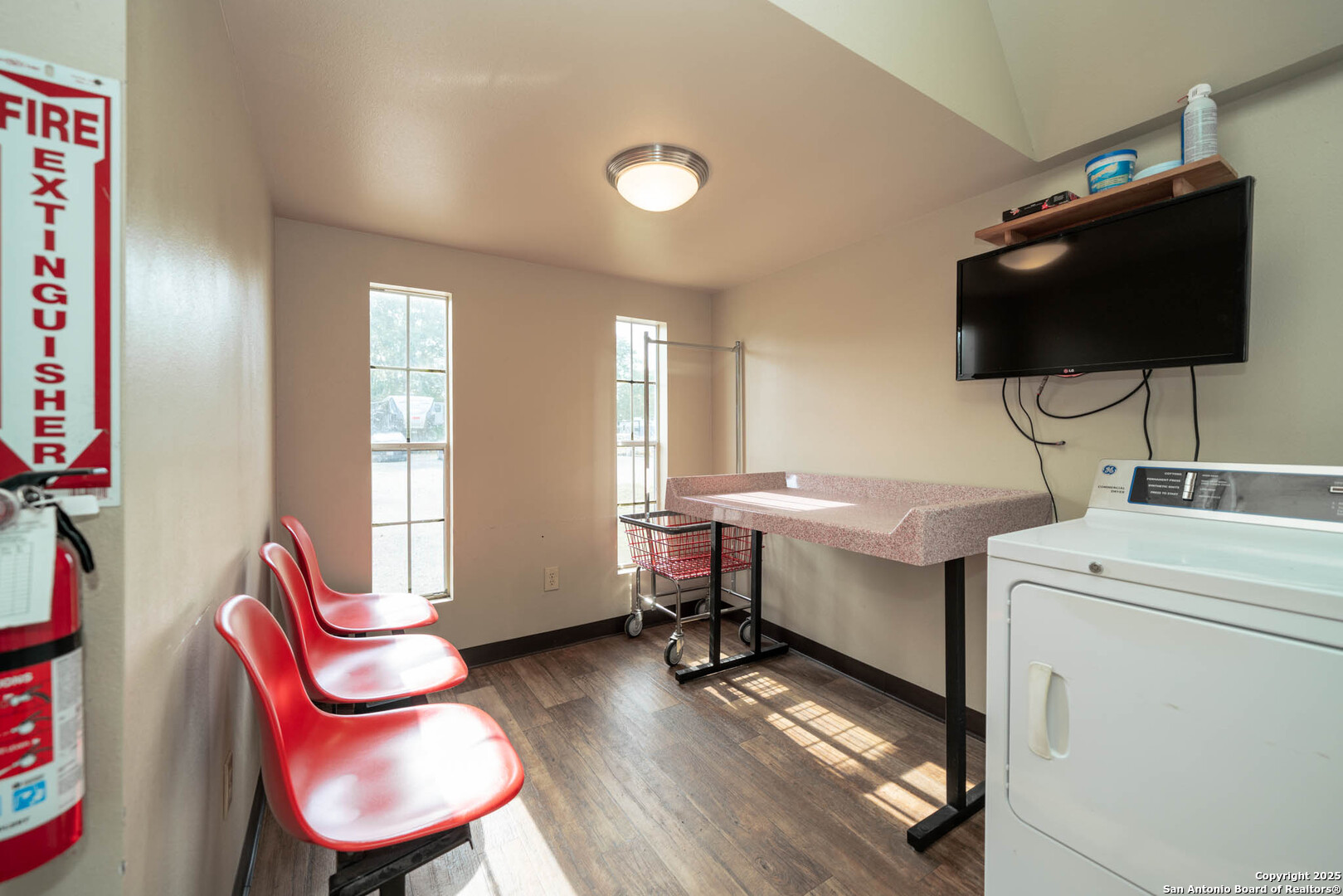 2068 State Highway 323 Henderson TX 75652