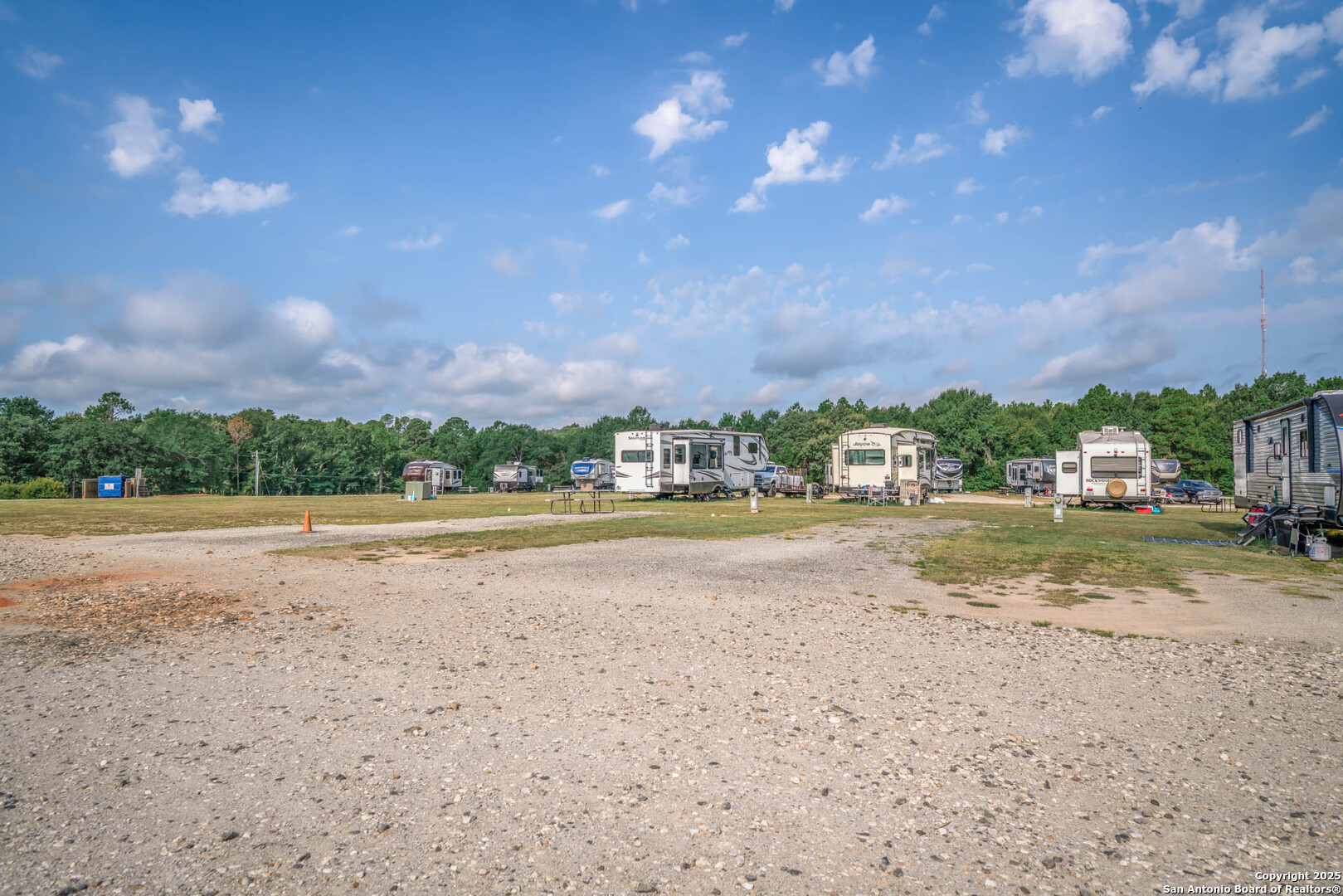 2068 State Highway 323 Henderson TX 75652