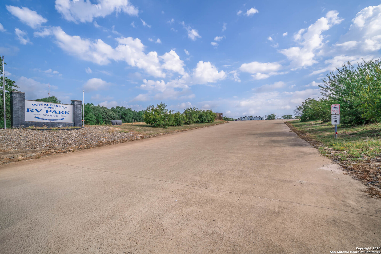 2068 State Highway 323 Henderson TX 75652